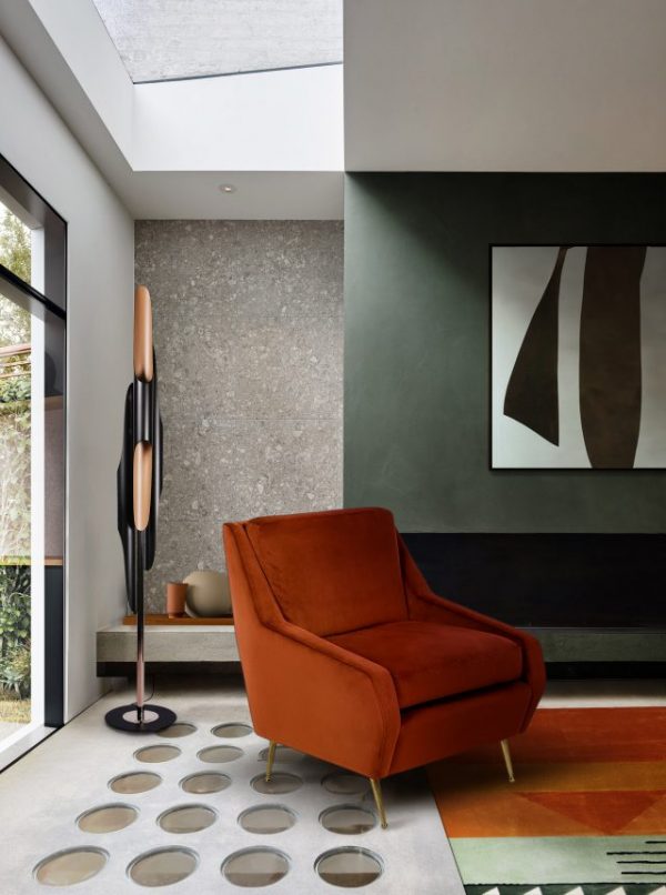 15 Mid-Century Armchairs Ready To Take Over Your Home_13