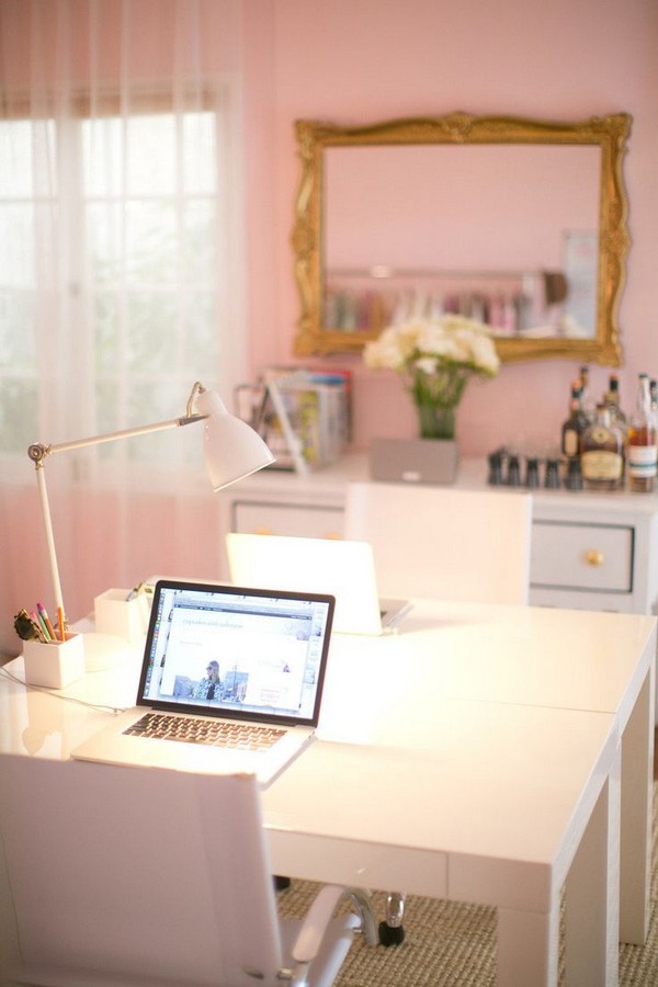 HOME OFFICE IDEAS: MINIMALISTIC DECORATIONS