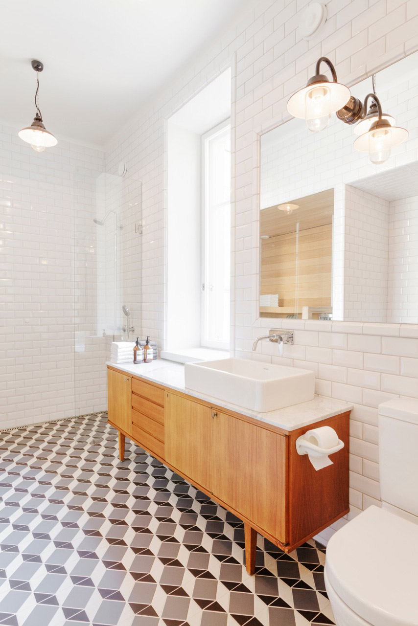 Home Design Ideas- The Trendiest Washroom Tiles for You This Year