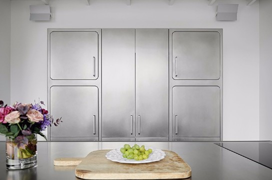 Room of the Week: Industrial Kitchen in Romantic Paris