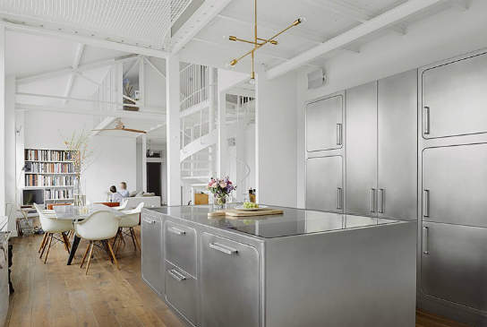 Room of the Week: Industrial Kitchen in Romantic Paris