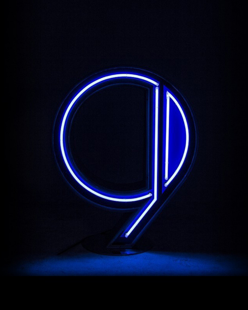 Discover The Ultimate Marquee Lamps That Will Enlighten Your Outdoors and Indoors!_14