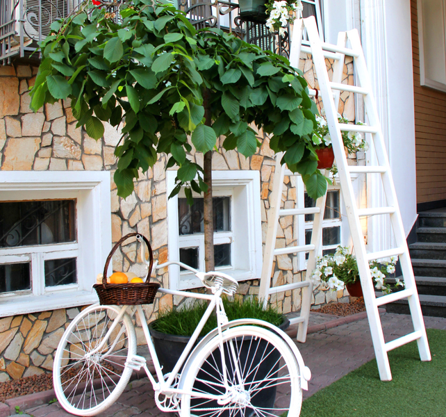 The Perfect Outdoor Decorstions To Get Your Garden Ready For Spring